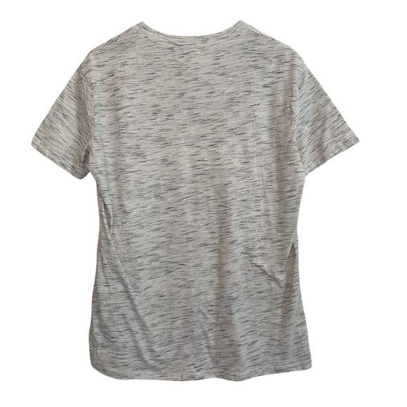 NEW Women's Medium Grey Leopard Truck Merry Christmas Holiday Festive T-Shirt - Picture 4 of 4